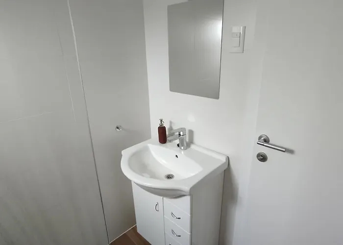 7th Heaven Selca (Brac)